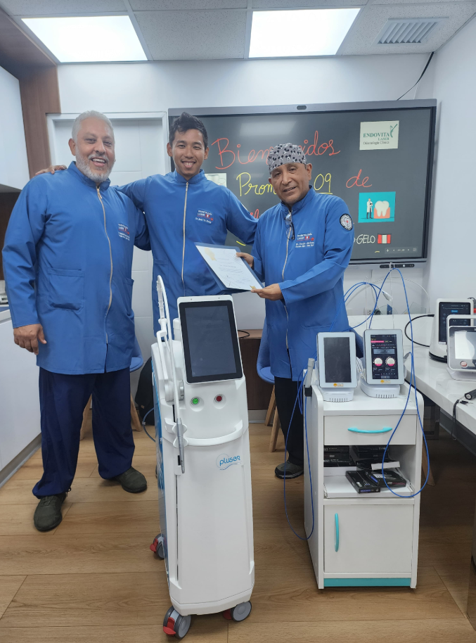 Capacitación Internacional Dr. Ariel Yu Zeng